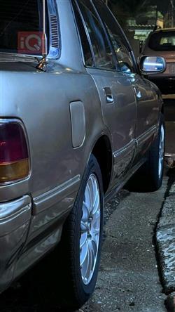 تويوتا كريستا